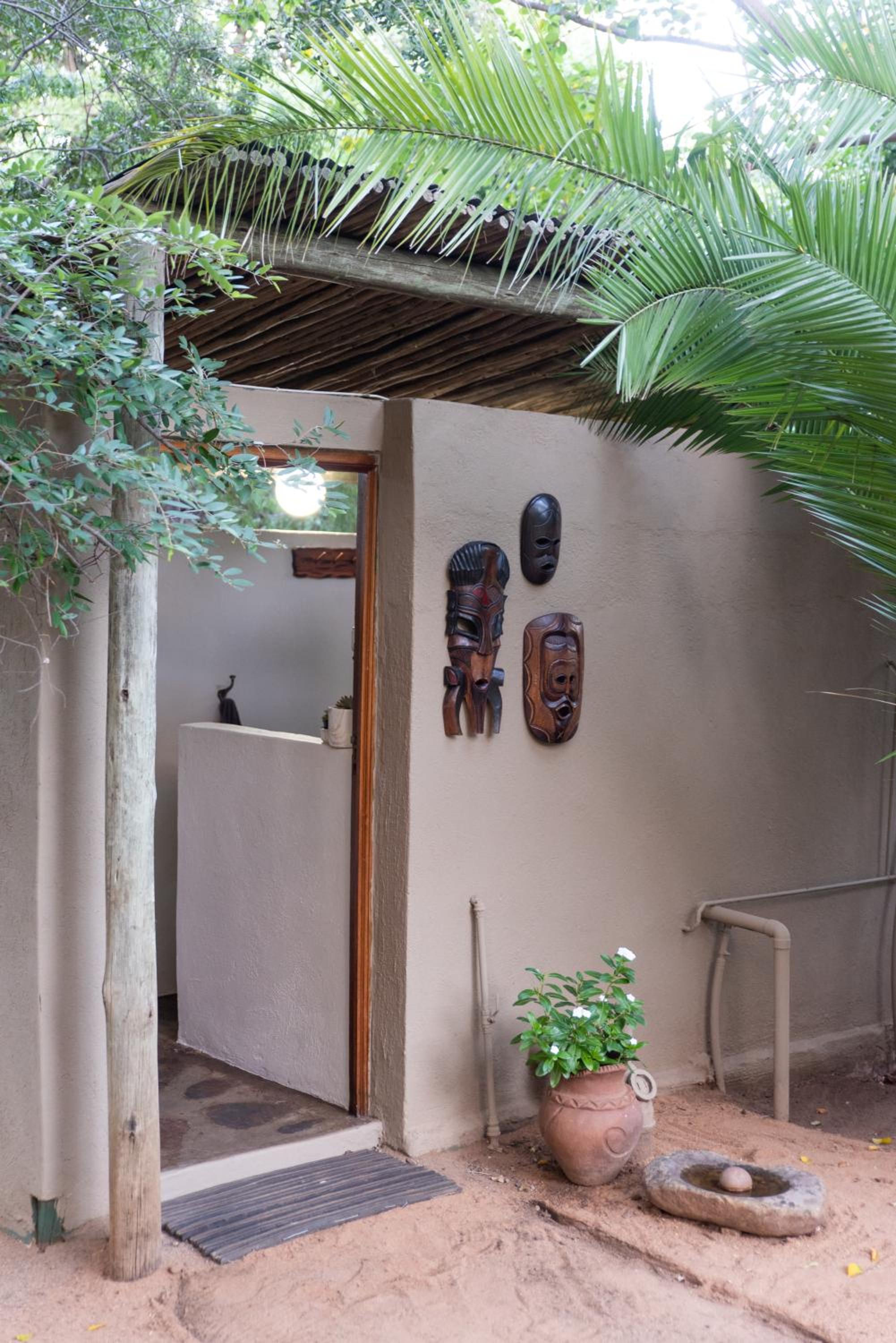 Shumba Safari Lodge 3/50