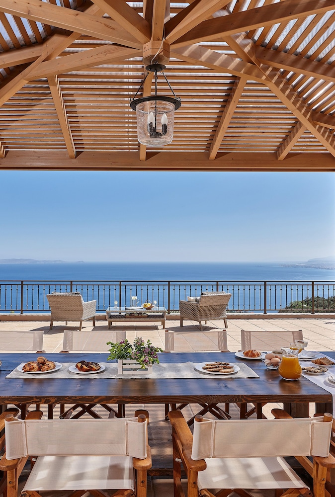 Villa Omikron 23/42