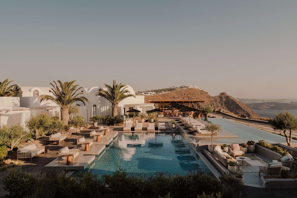 Omma Santorini Hotel 45/50
