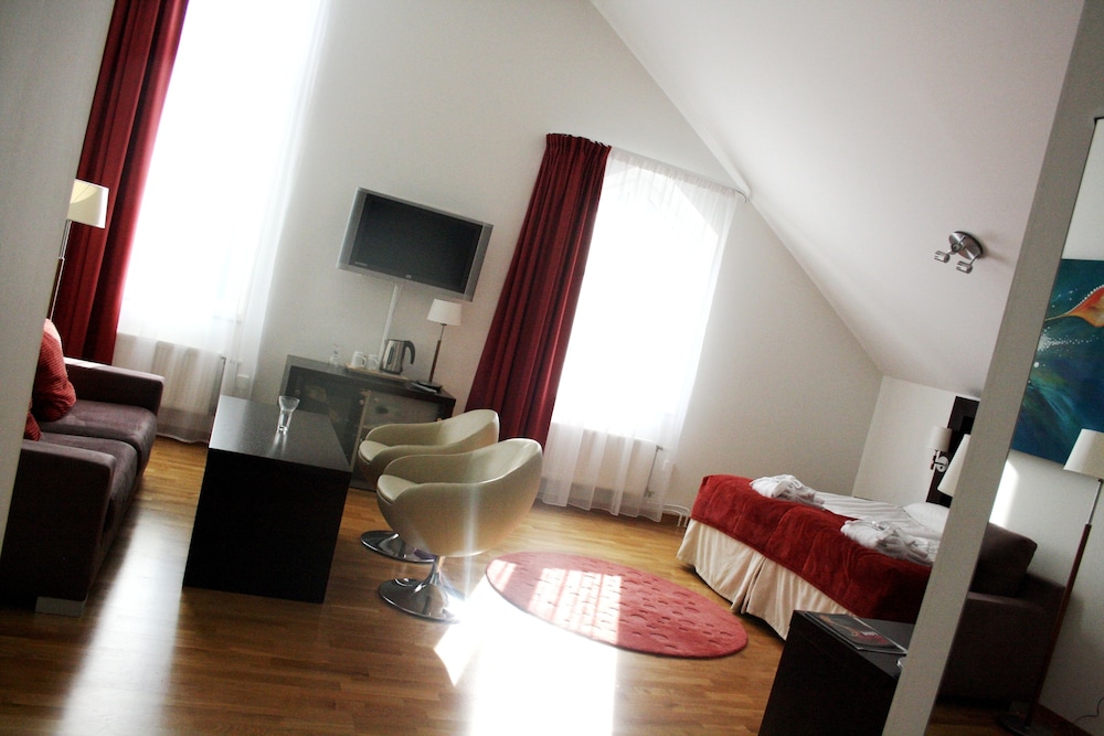 Hotel Skansen 34/43