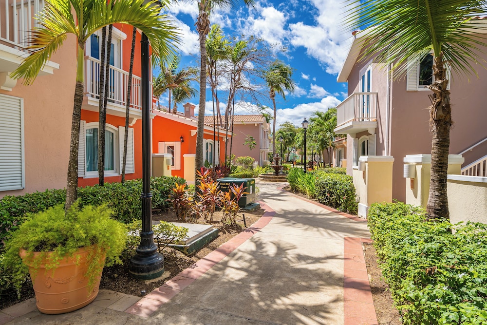 LAS CASITAS VILLAGE, A WALDORF ASTORIA RESORT - DUPLICATE 40/44