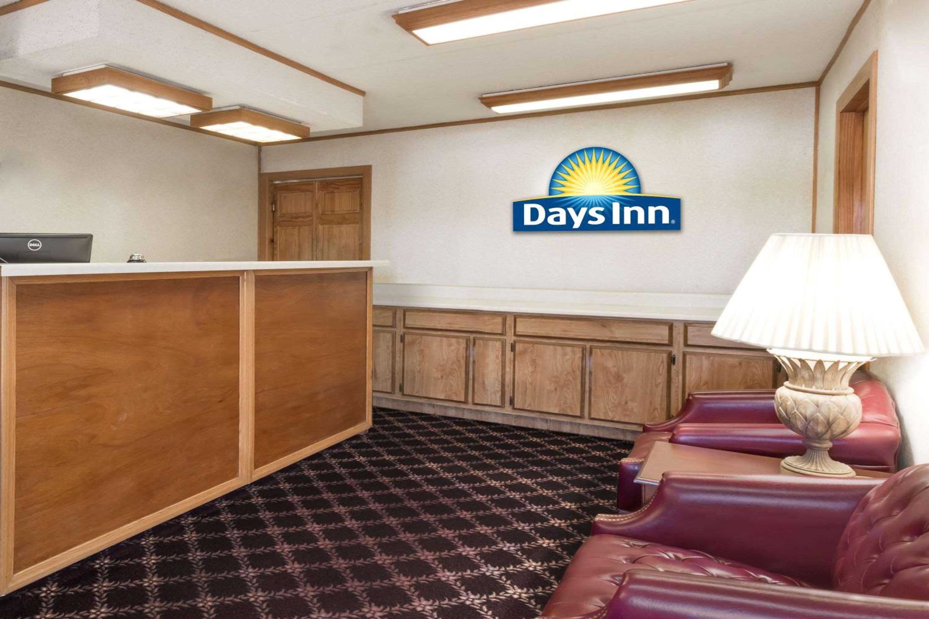Days Inn by Wyndham Plymouth 4/25