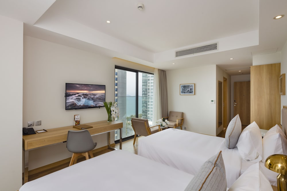 Nagar Hotel Nha Trang 24/72