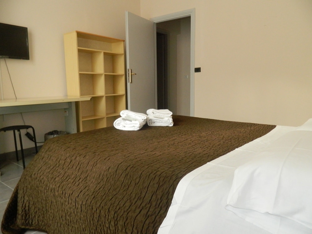 Hotel Ciao 9/69