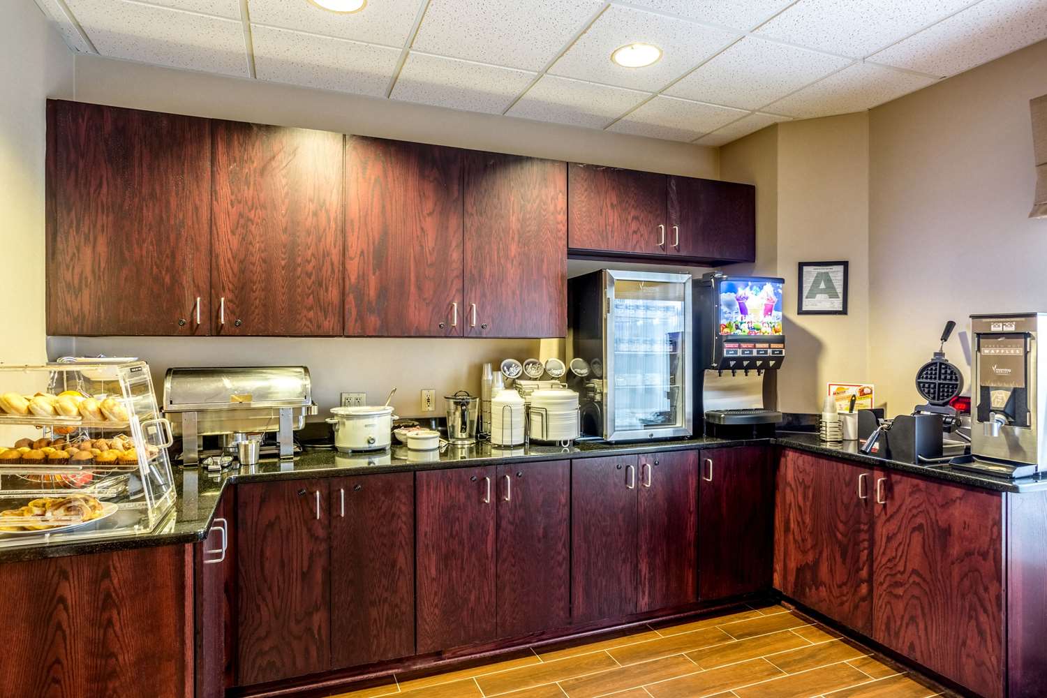 Wingate by Wyndham Owensboro 6/16