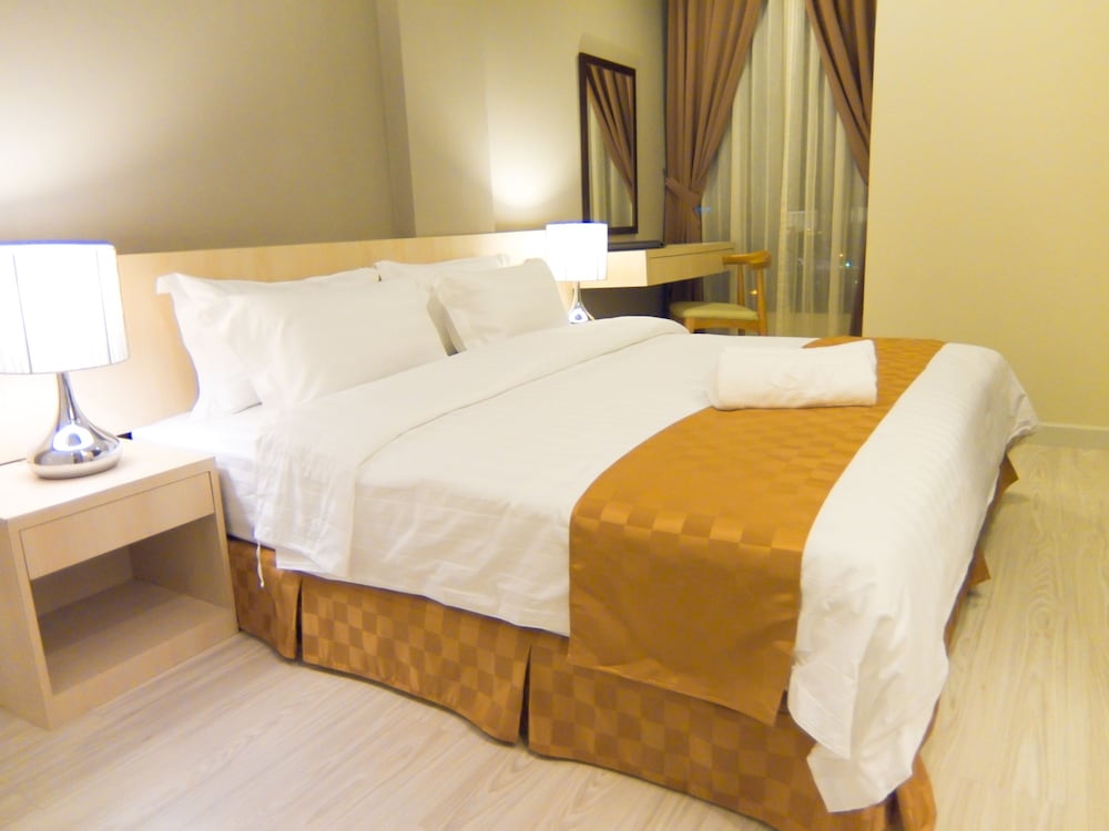 Sky Hotel Kota Kinabalu 11/50