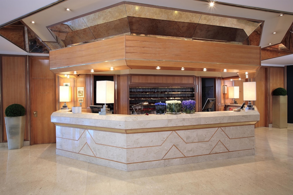 Lobby at Starhotels President, GENOA