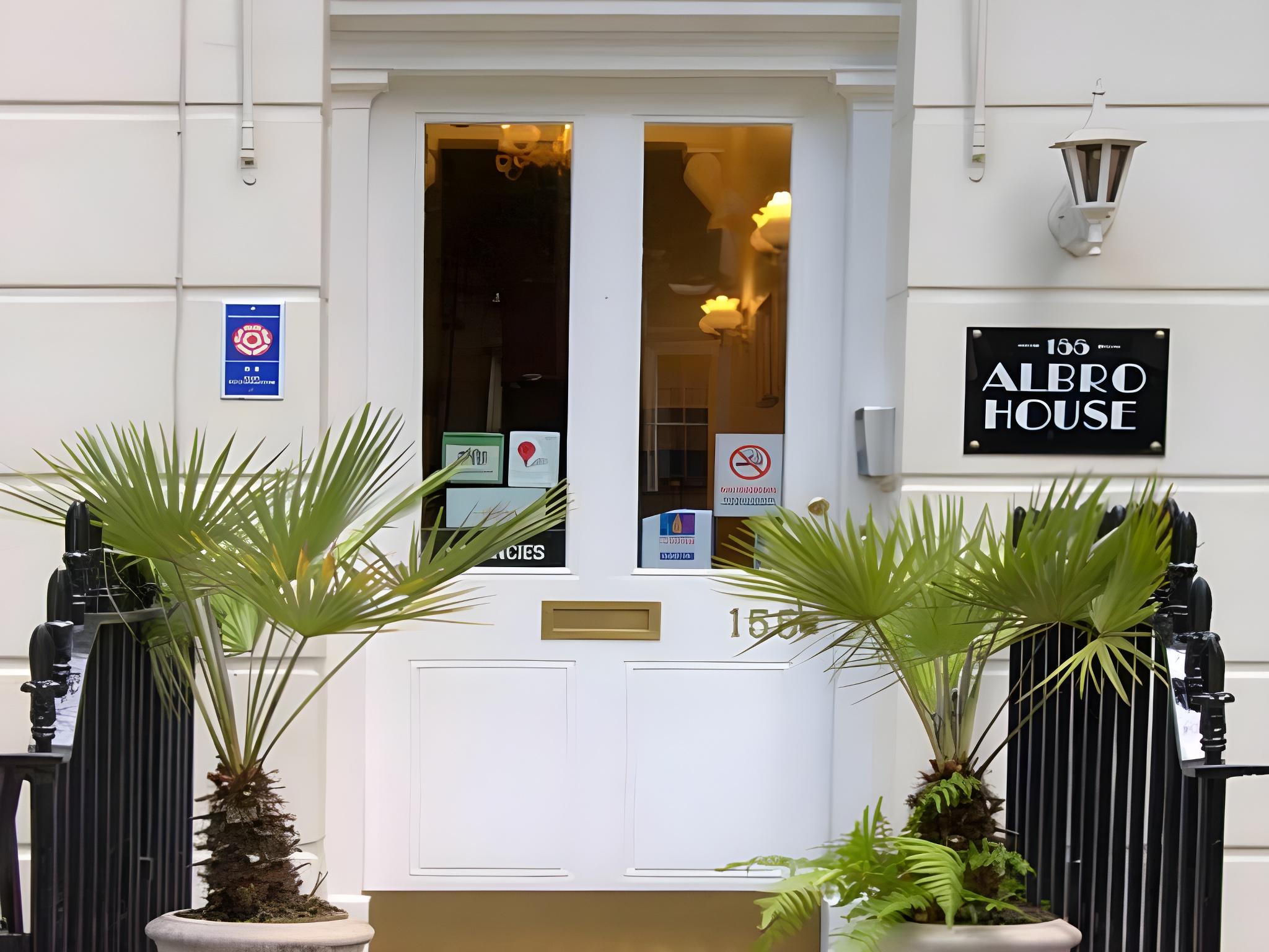 Albro House Hotel 7/32