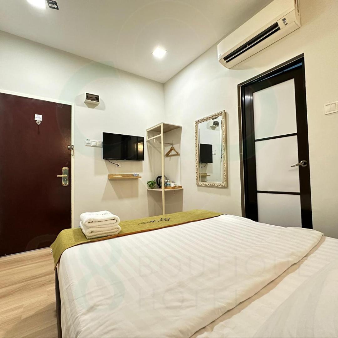 Room, Double Bed