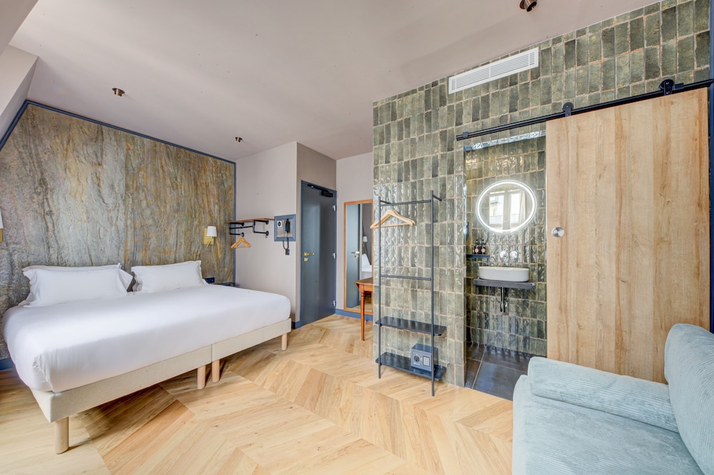 Hotel De Cabourg 12/55