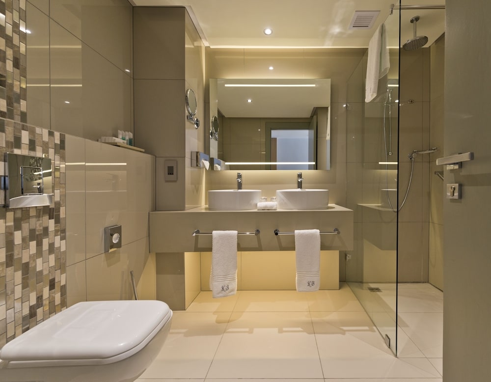 Krystal Beach Hotel 20/52