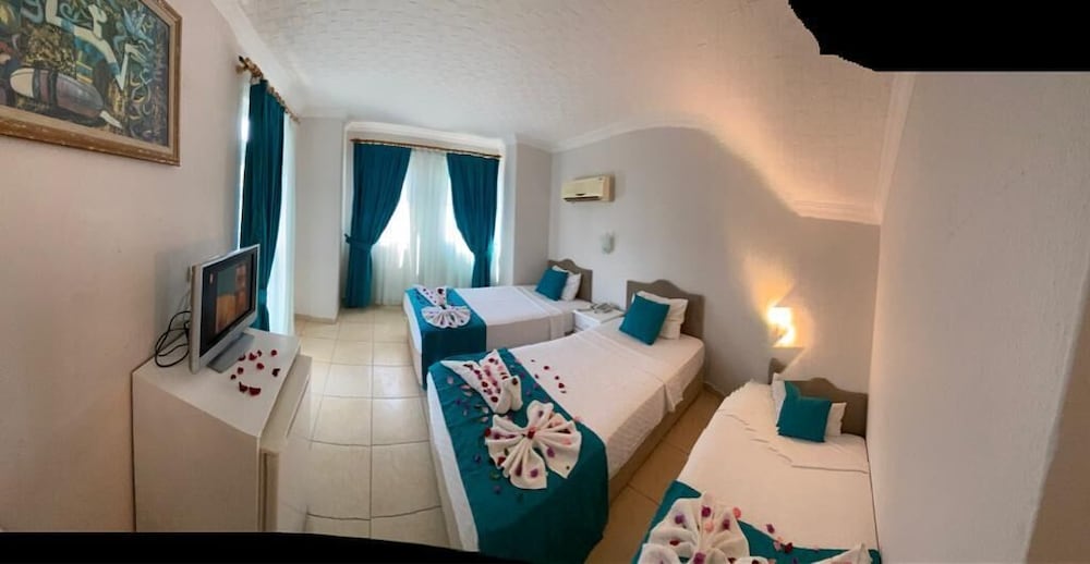 Yunus Hotel Fethiye 38/62