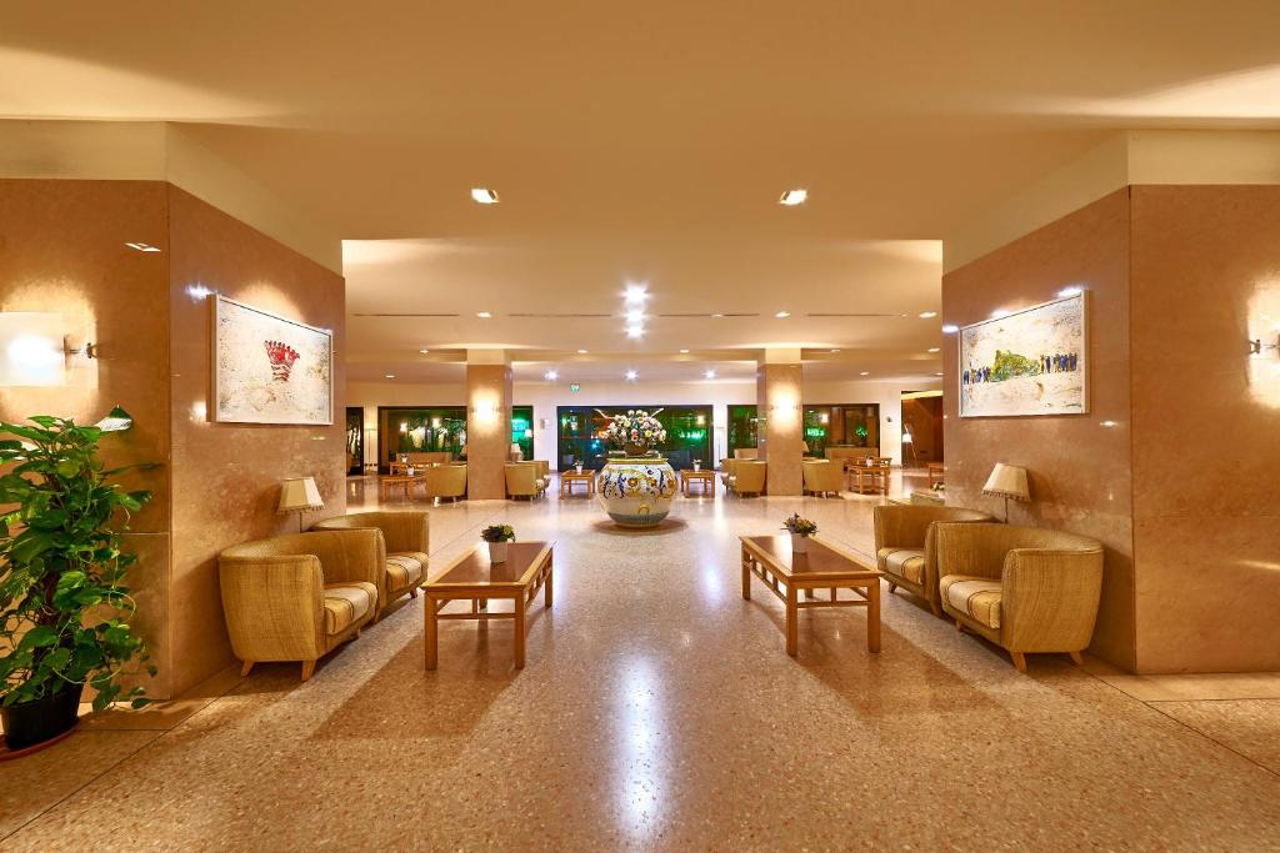 Grand Hotel Delle Terme Re Ferdinando 21/26