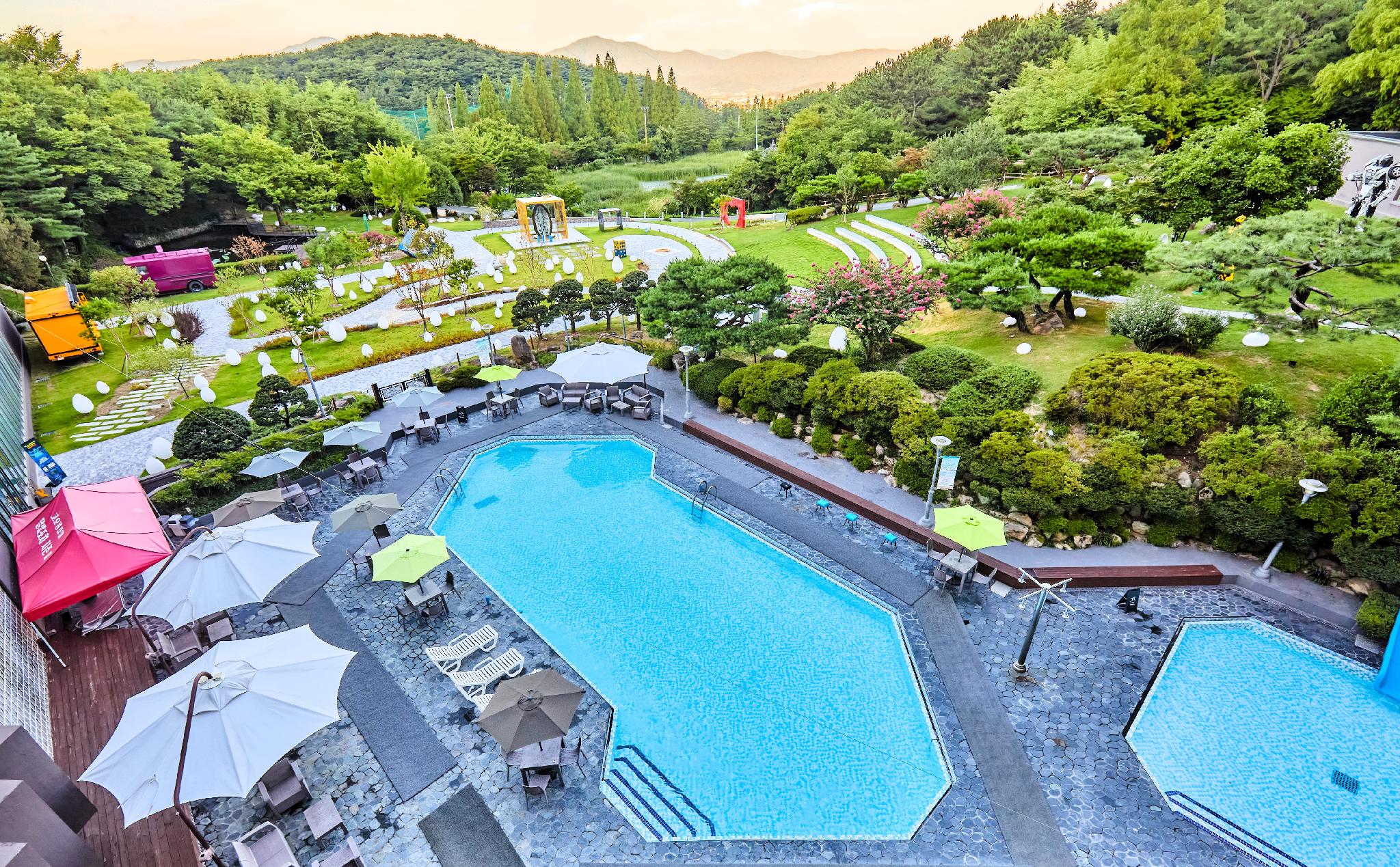 Kolon Hotel Gyeongju in GYEONGJU
