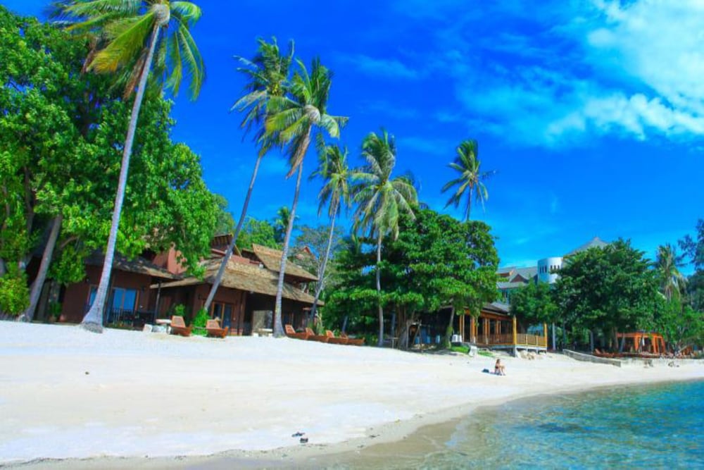 Koh Tao Beach Club 61/67