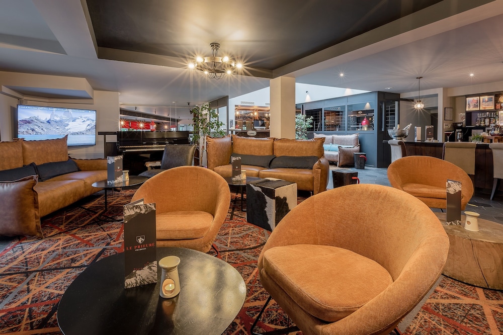 Chalet Hotel le Prieure and Spa 62/87