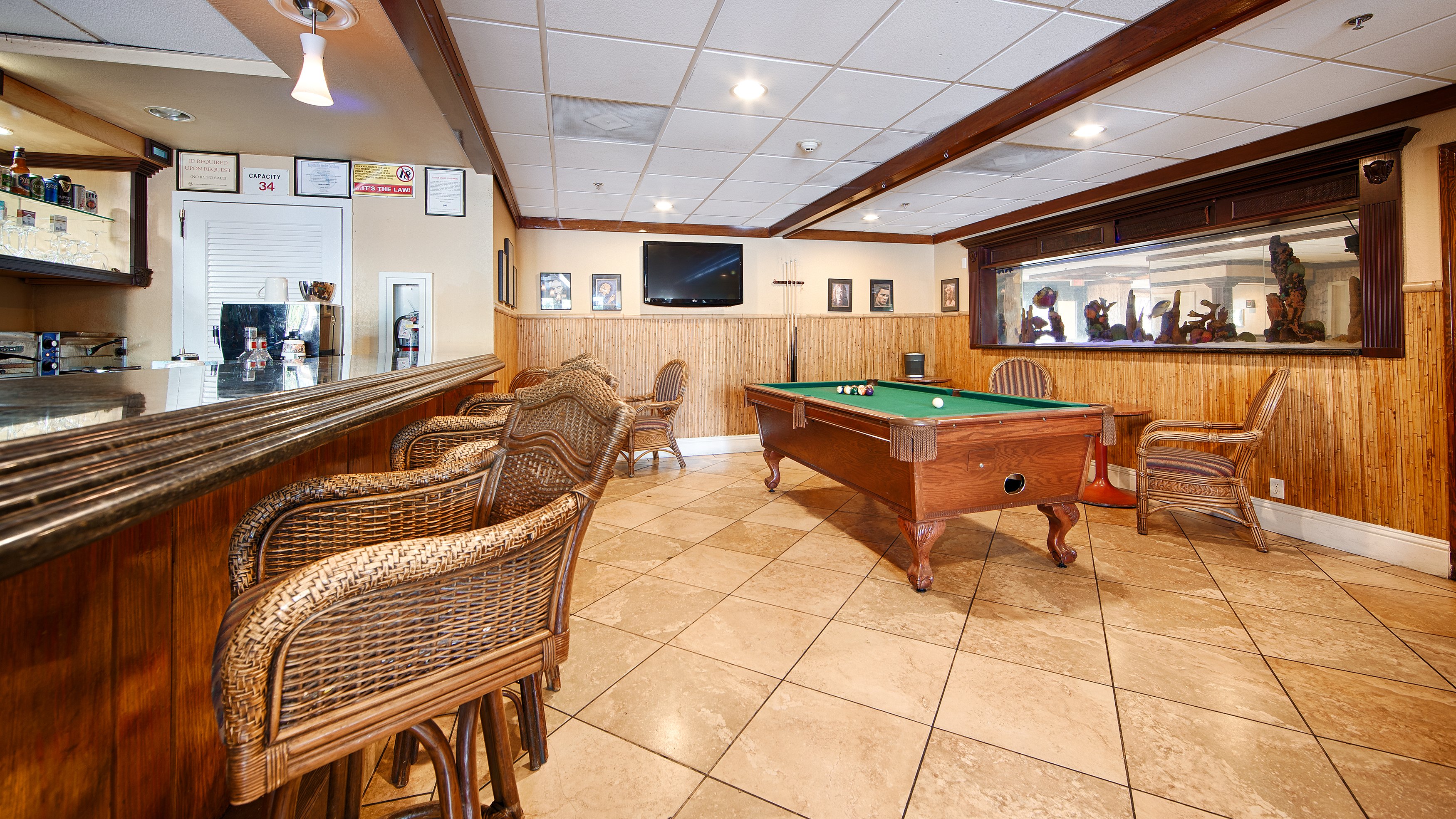 Oceanside Inn 30/42
