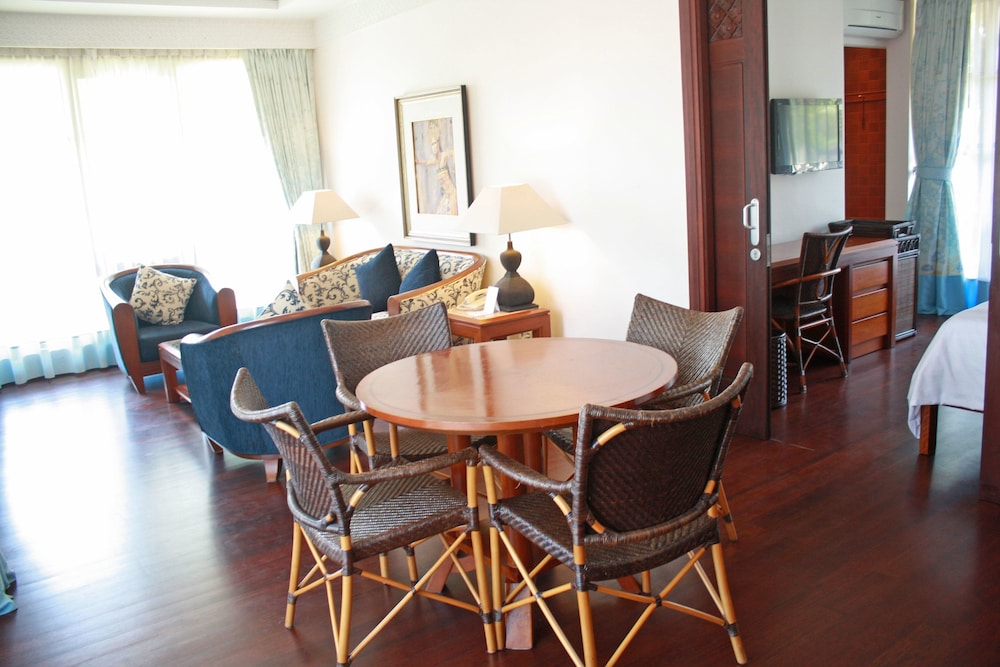 The Patra Bali Resort and Villas 94/95