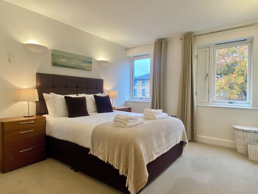 YOUR SPACE APARTMENTS - THE HAMILTONS 18/46