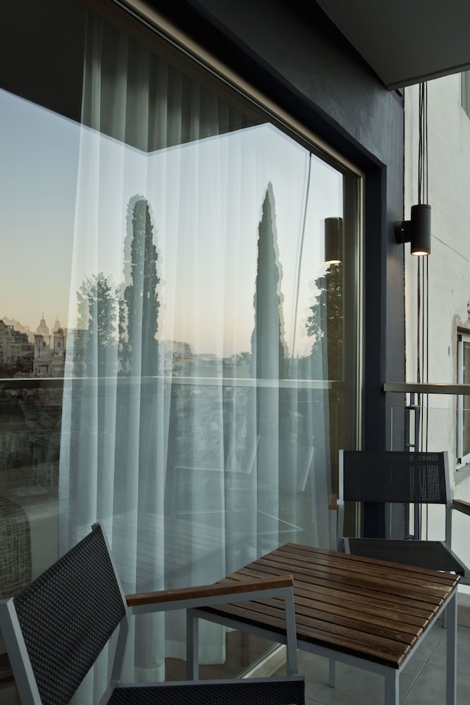 Sileo Hotel 9/59