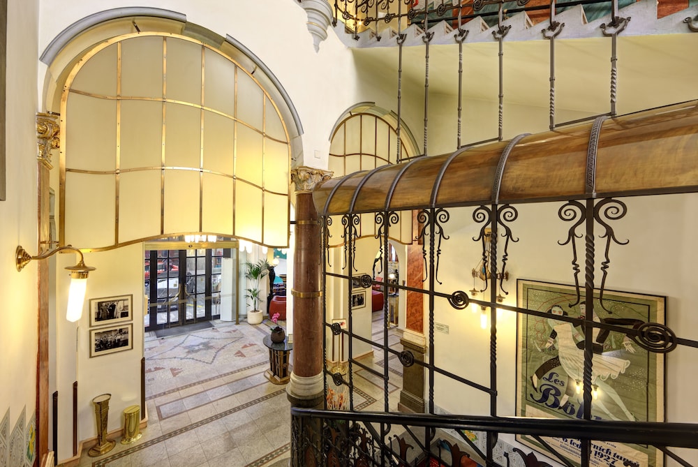 Hotel Paris Prague 46/50