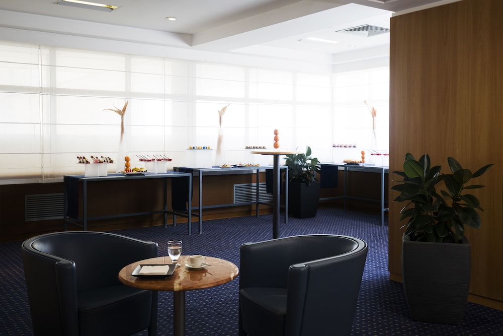 Lobby at Hilton Rome Airport, FIUMICINO