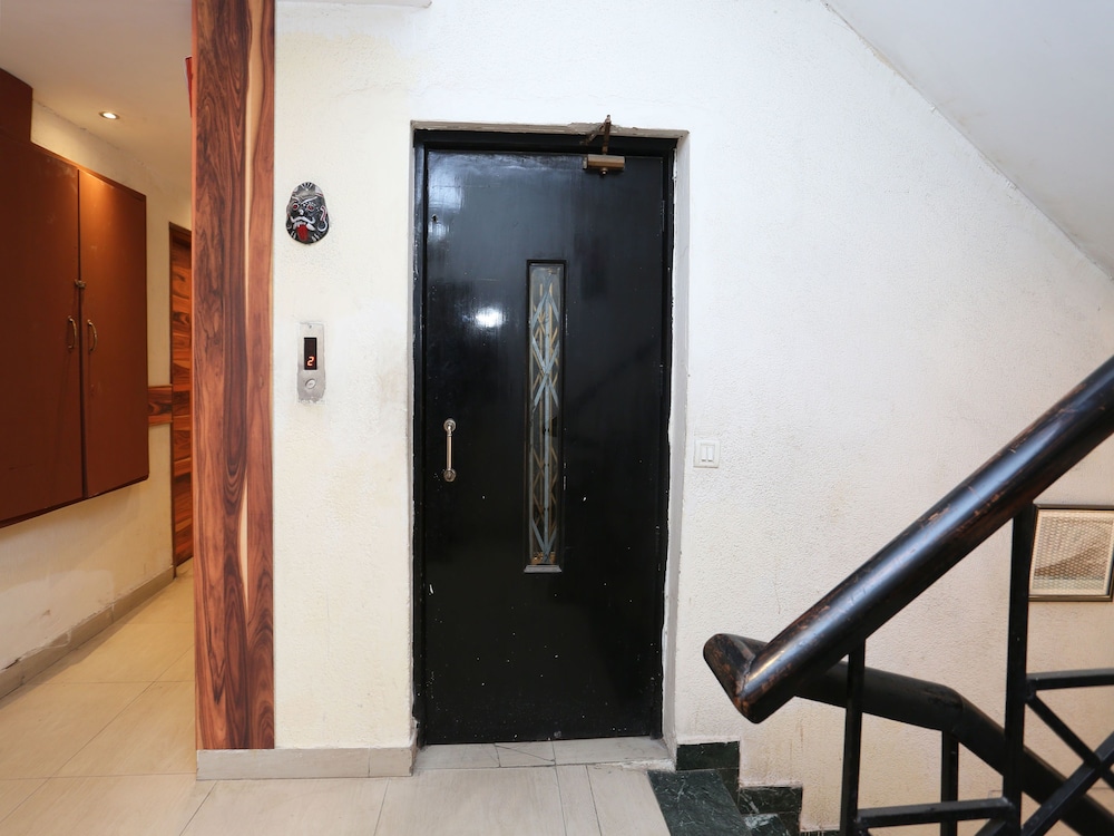 Hotel Atithi 18/24
