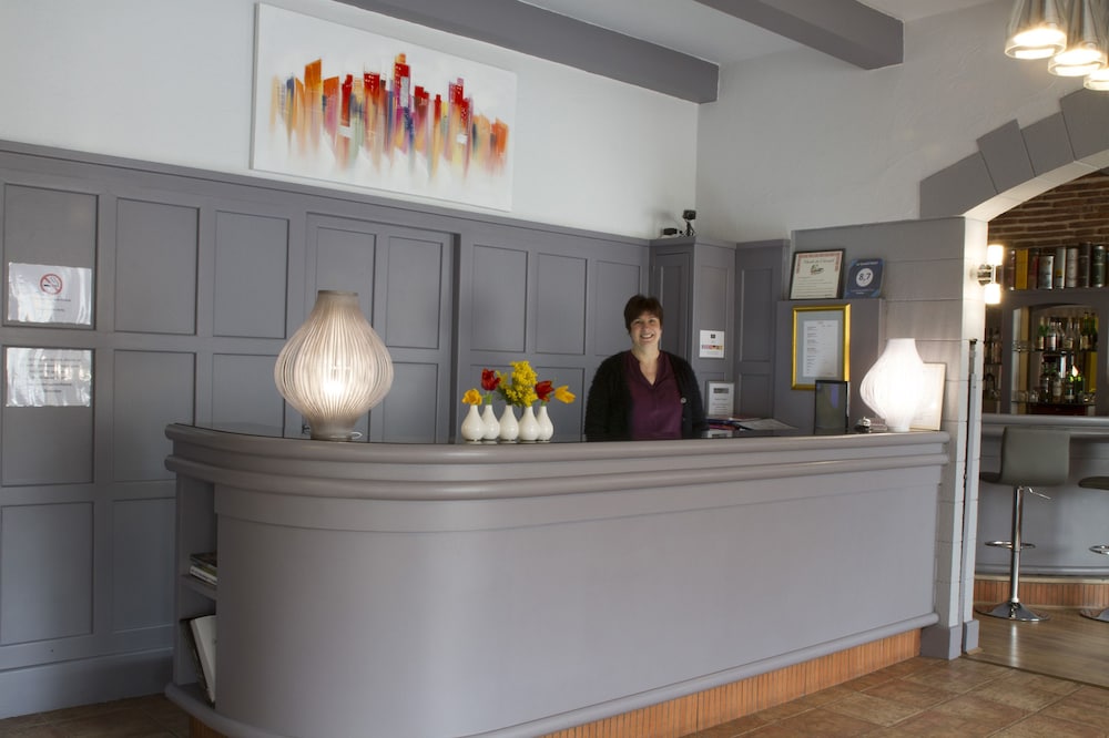 Brit Hotel Confort Roanne Grand Hotel 3/69