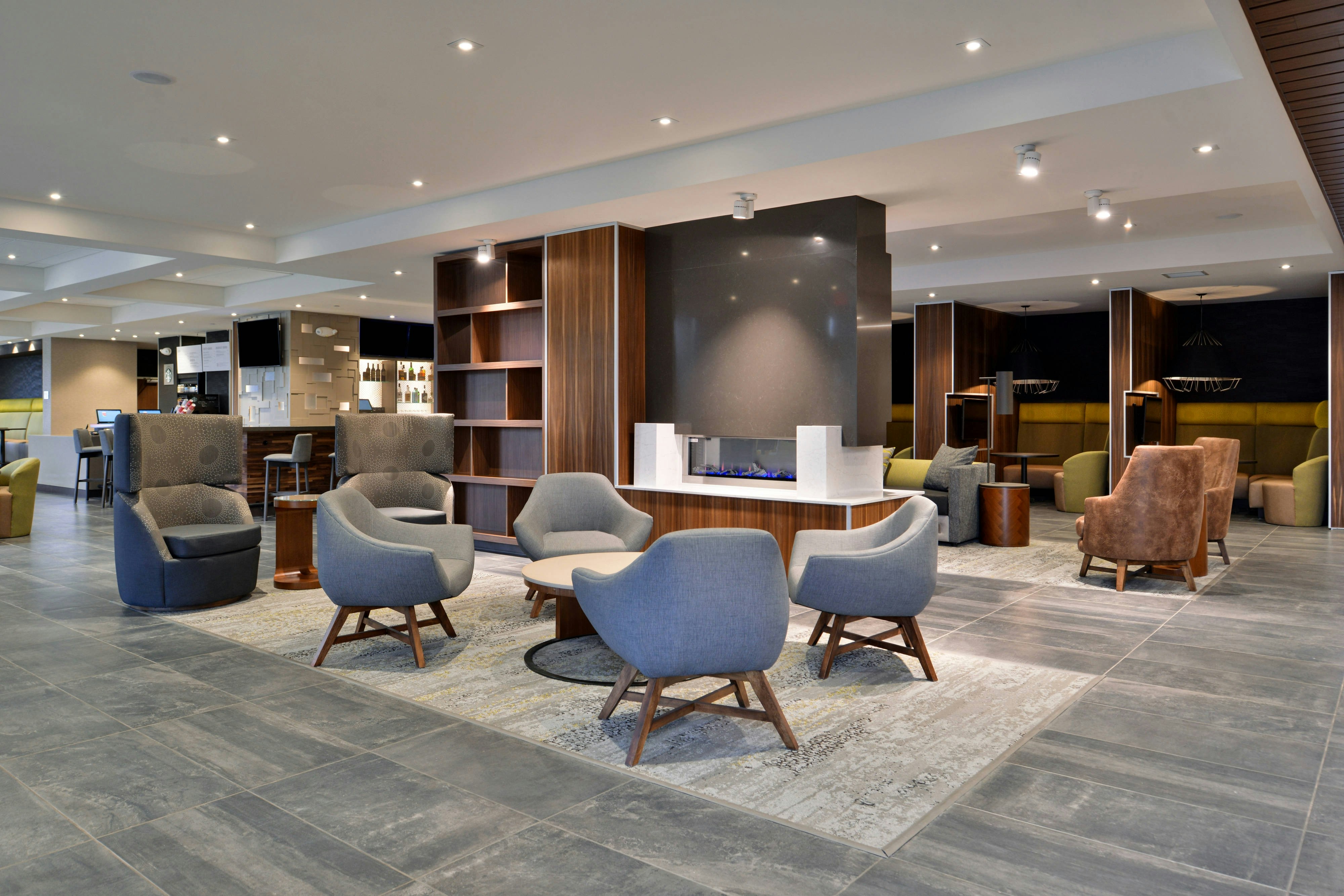 Courtyard by Marriott Edina Bloomington 19/23