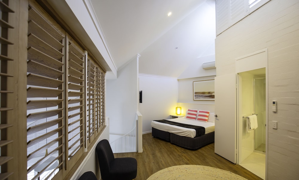 Ocean Breeze Resort 77/77