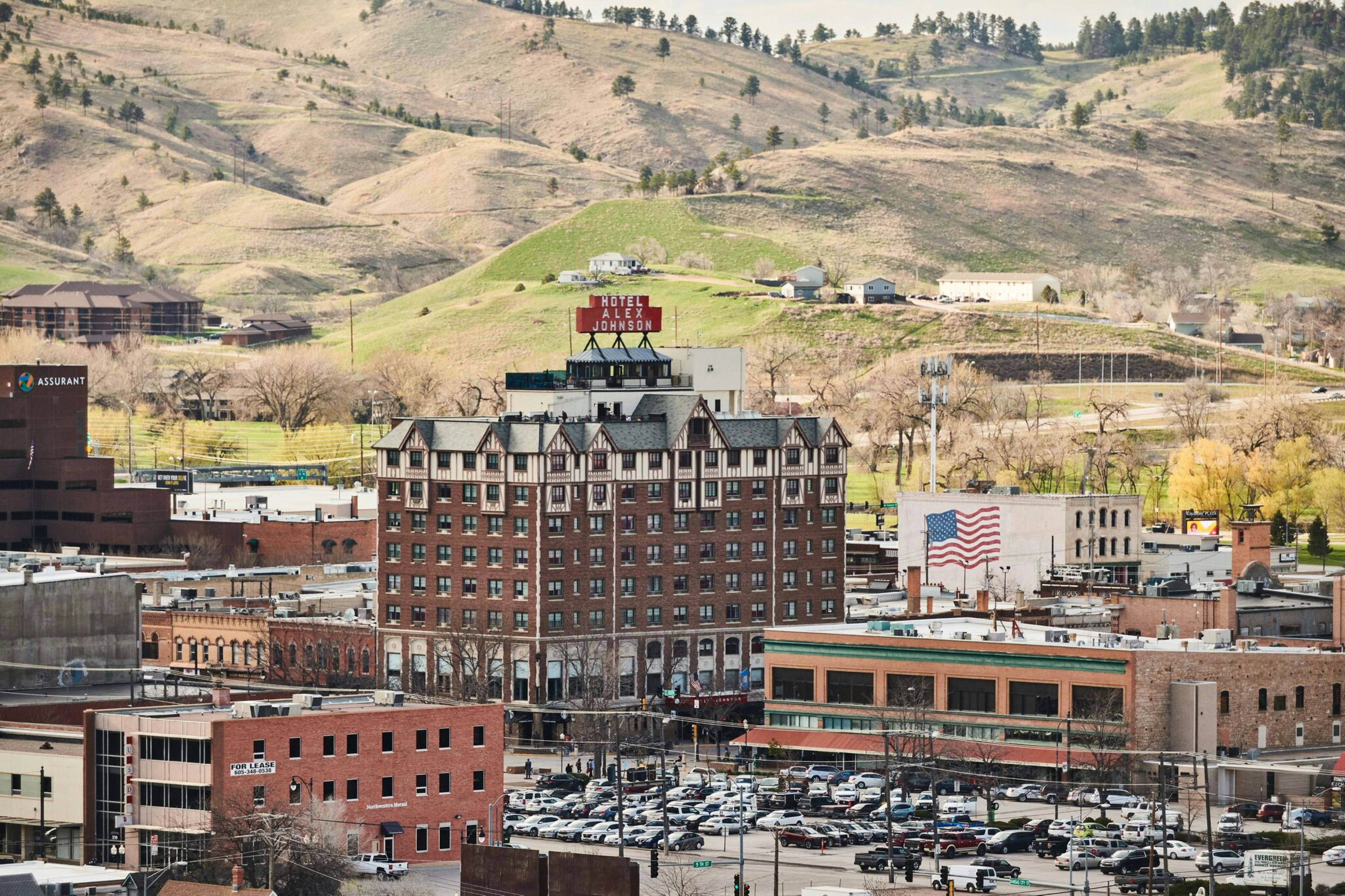 Hotel Alex Johnson Rapid City Curio Collection By Hilton 37/38