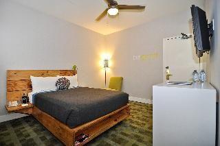 G, Queen Bed