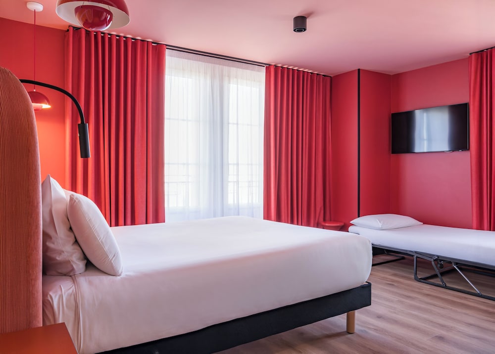 Le Grand Hotel 24/59