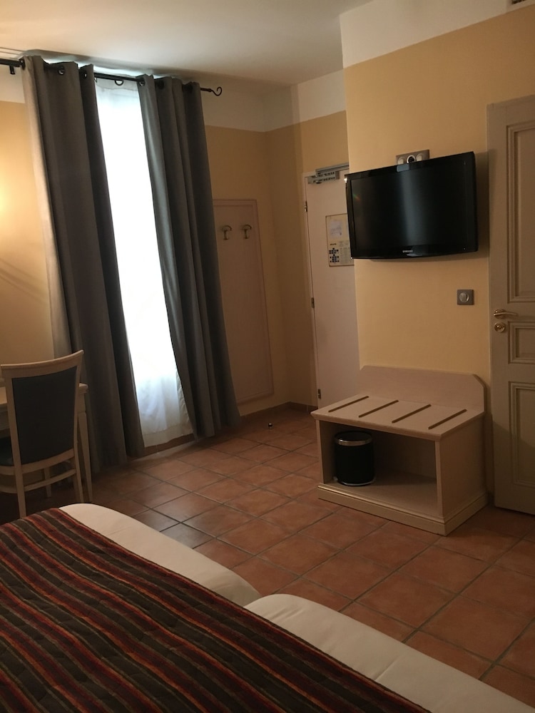 Hotel Artea 22/28