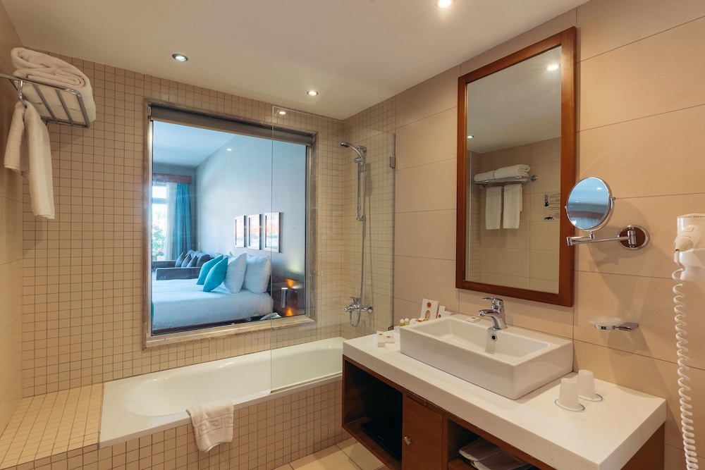 Nubian Village Hotel 42/70