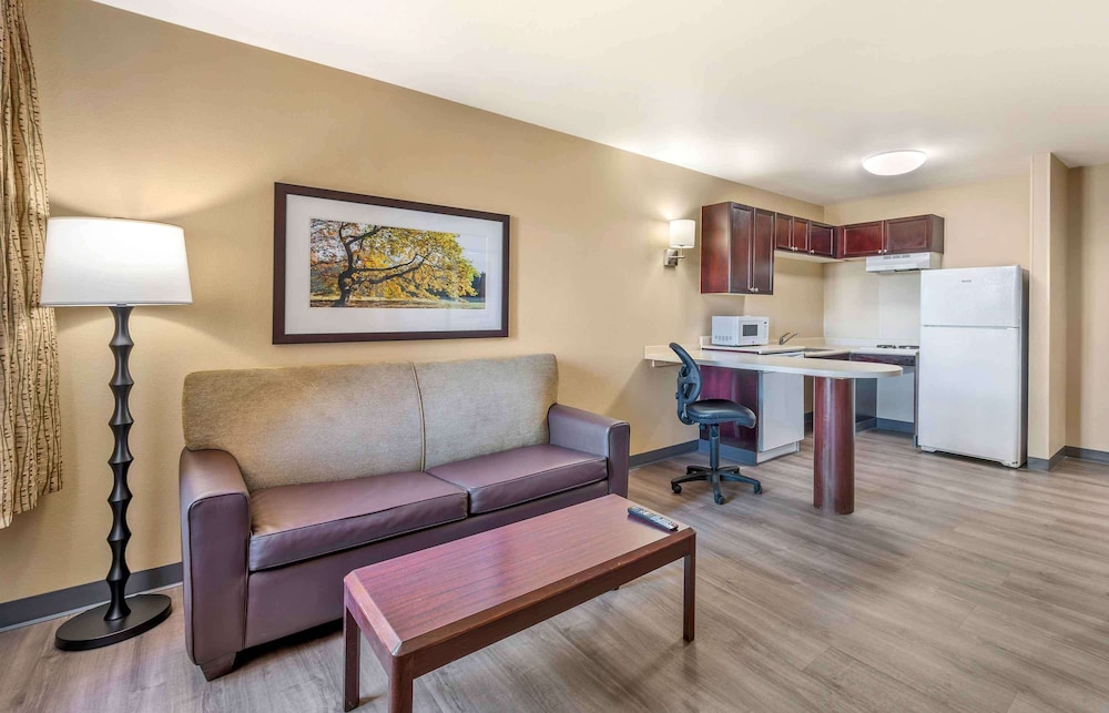 Extended Stay America - Columbus - Polaris 27/50