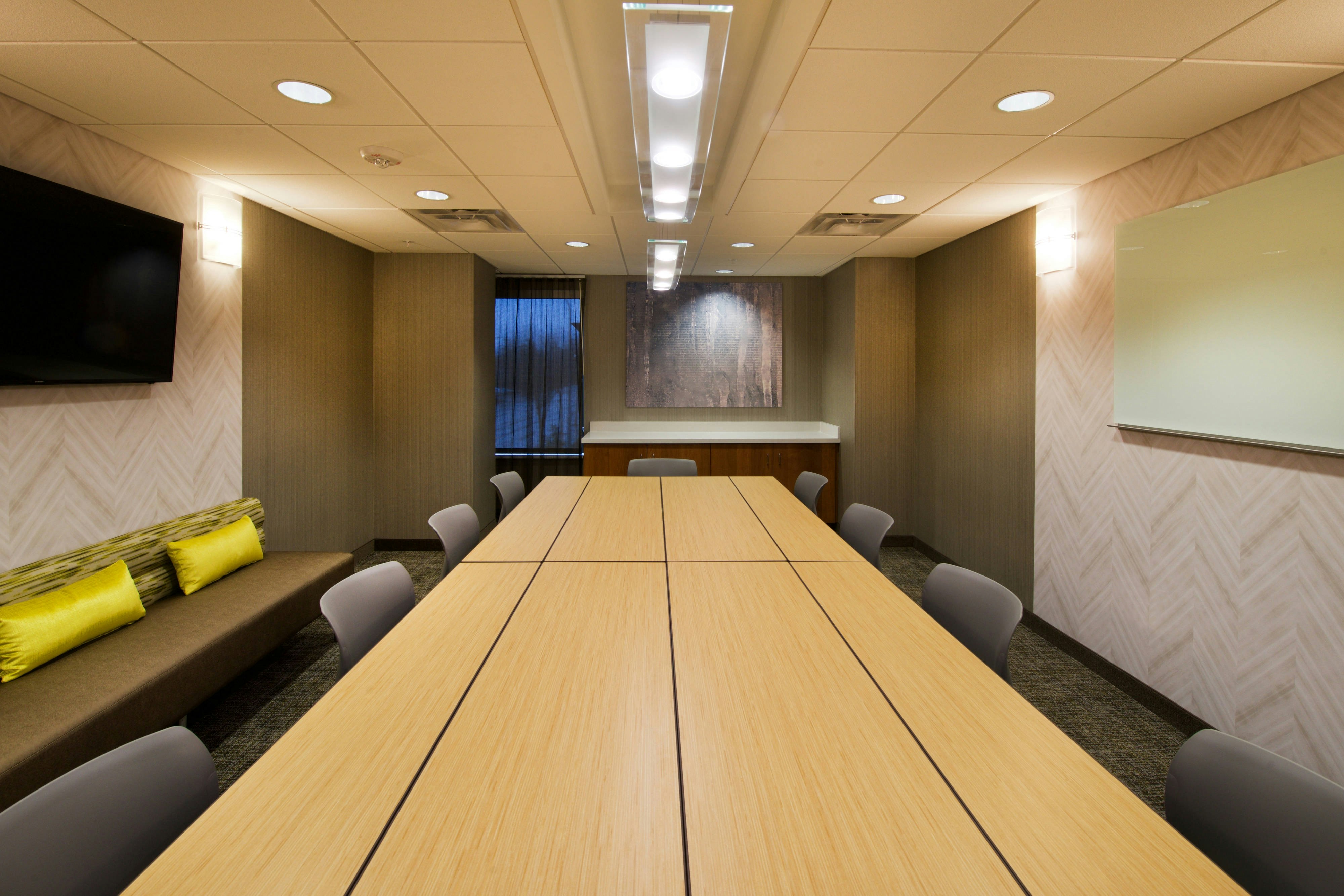 Springhill Suites Seattle Issaquah 36/38