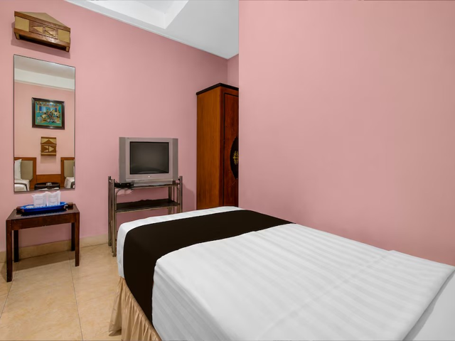 Hotel O near Tawangmangu Wonder Park formerly Komajaya Komaratih 7/11