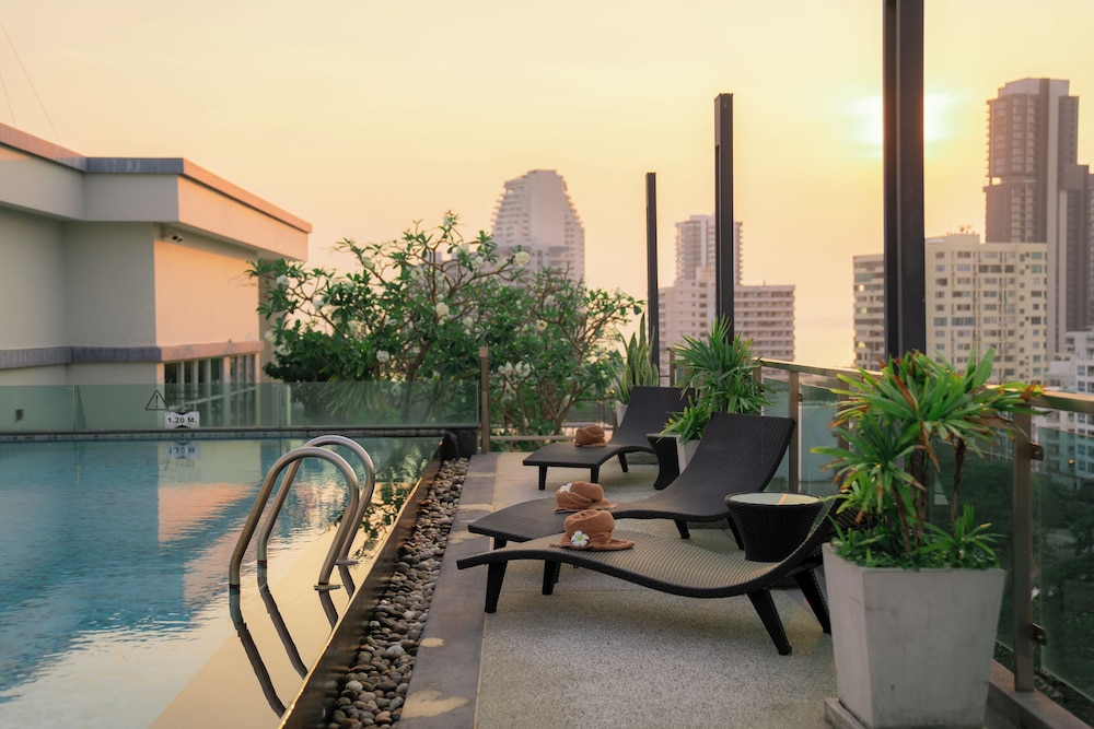 Royal Prince Resort Pattaya 46/51
