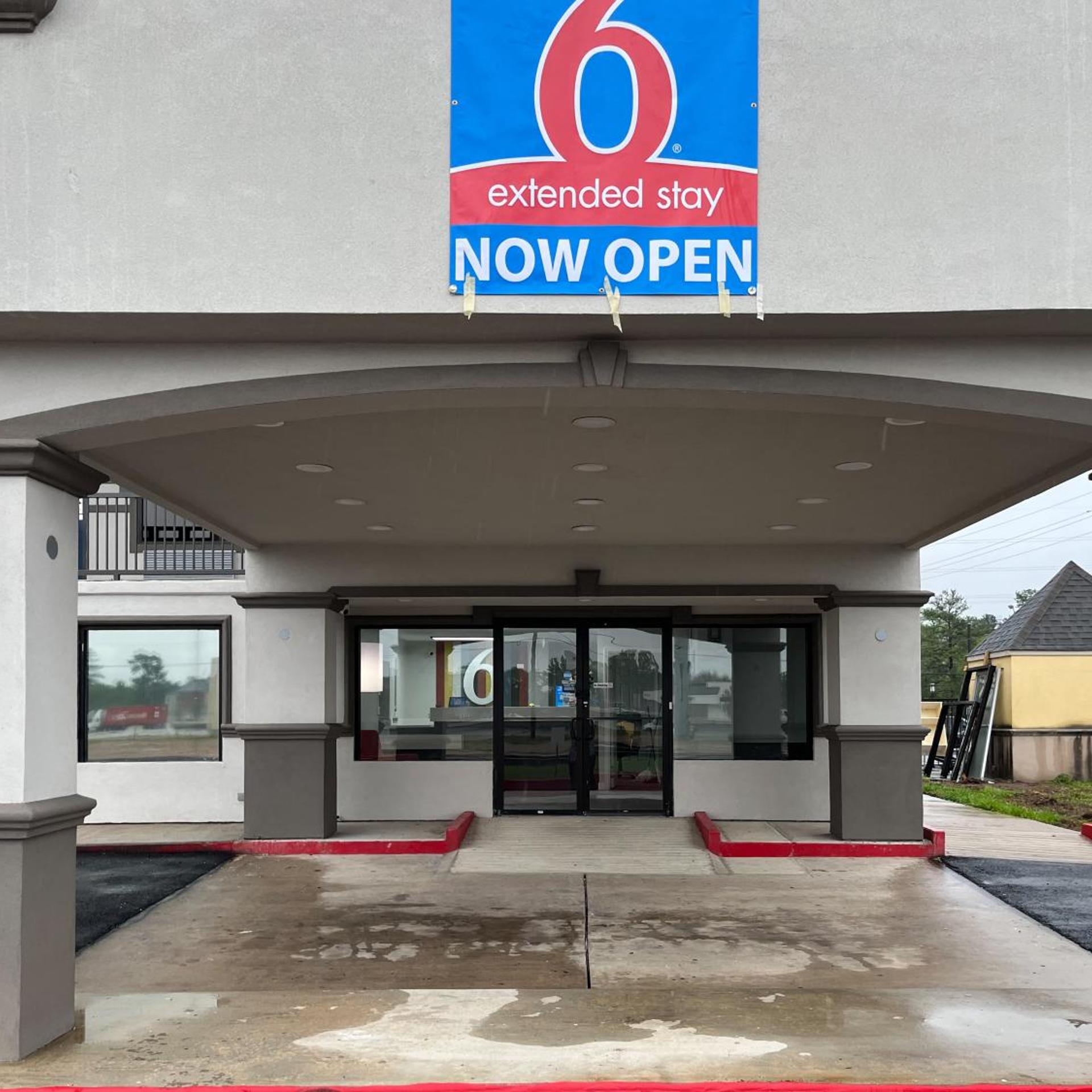 Studio6 Conroe, TX 1/27