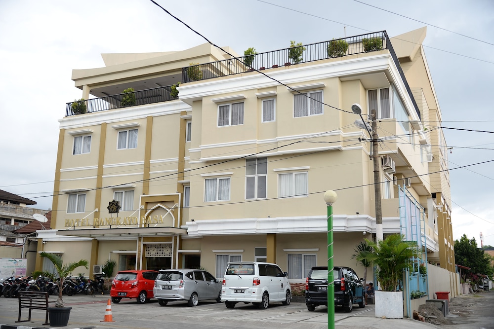 Airy Syariah Padang Barat Hang Tuah 211 4/36