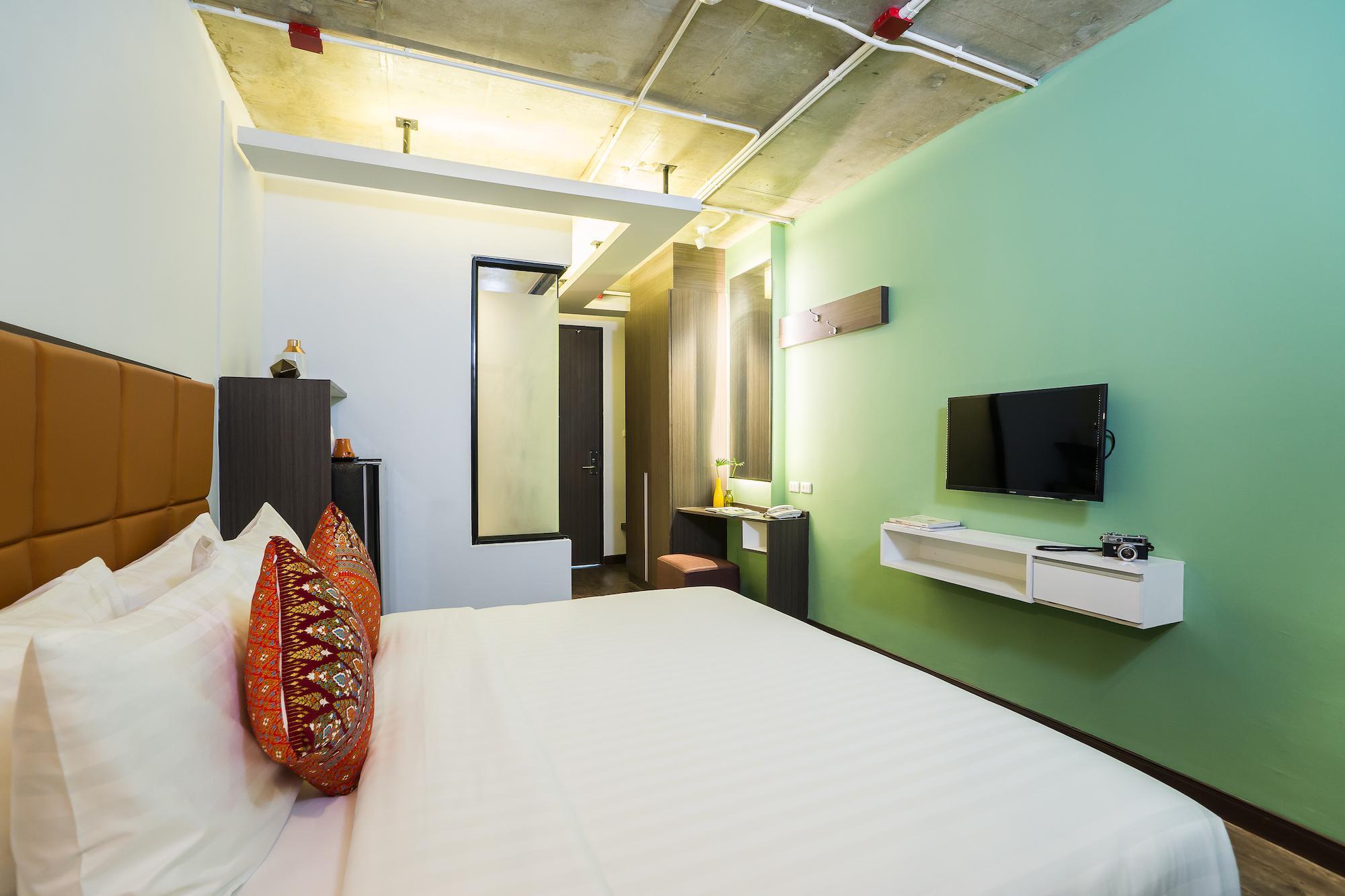 Room, Double Bed