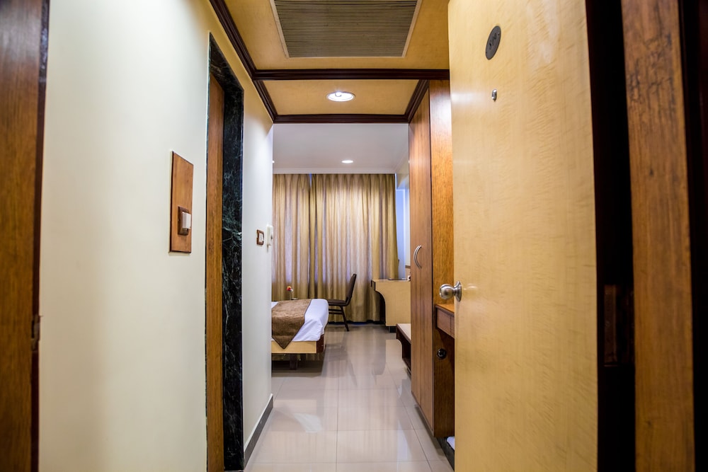 Hotel Tip Top Plaza 37/38