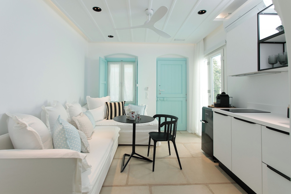 Majo Suites 42/60