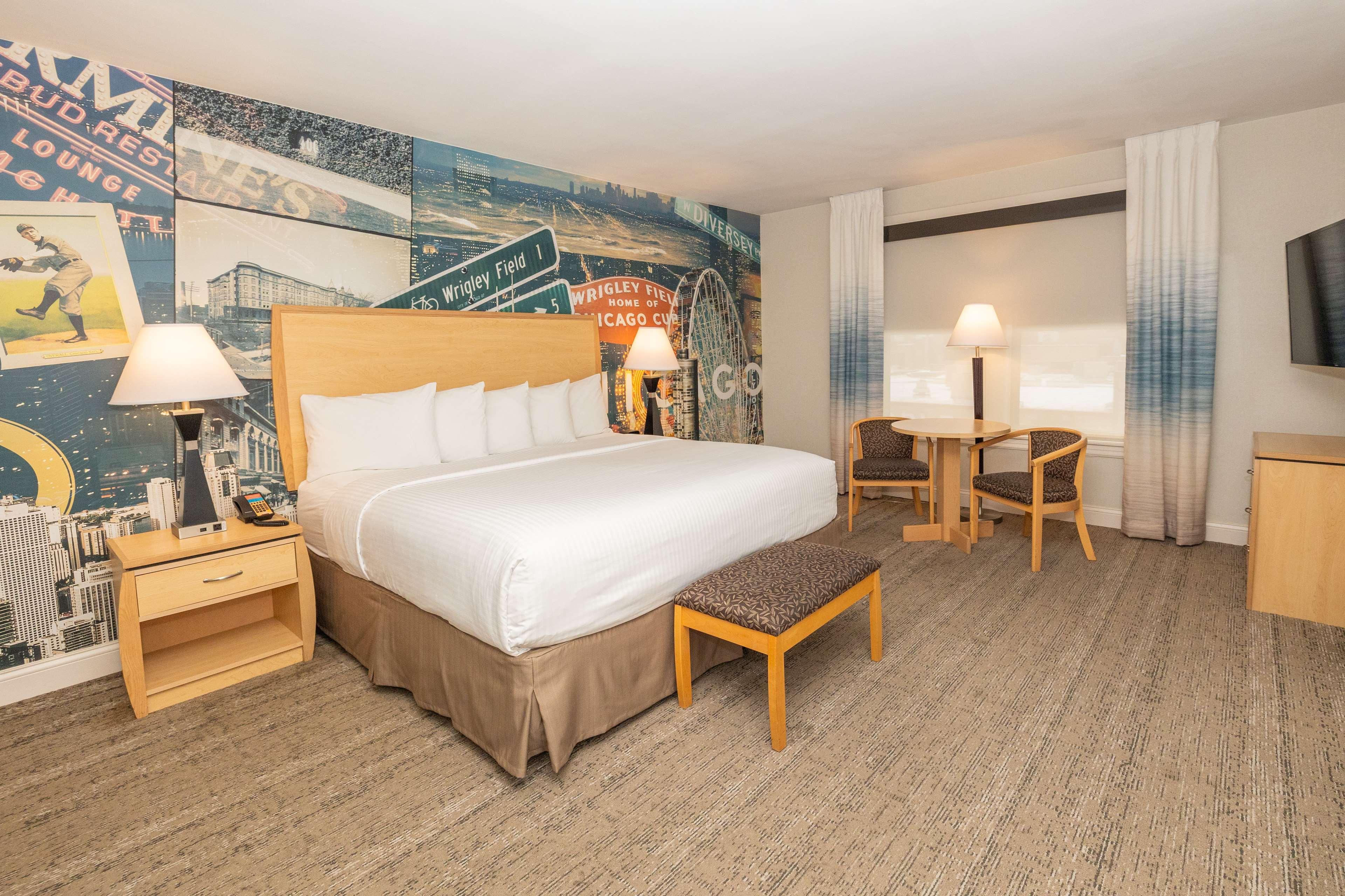 ROOM, KING BED, ACCESSIBLE