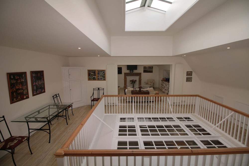 Prince Hill House 33/43