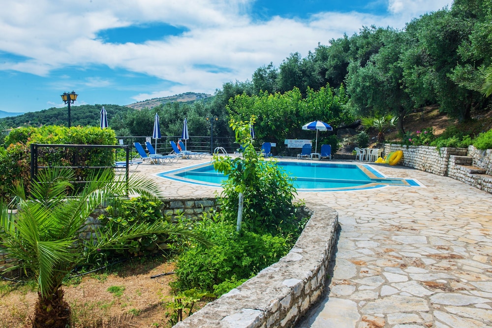Dionysos Apartments 5/67