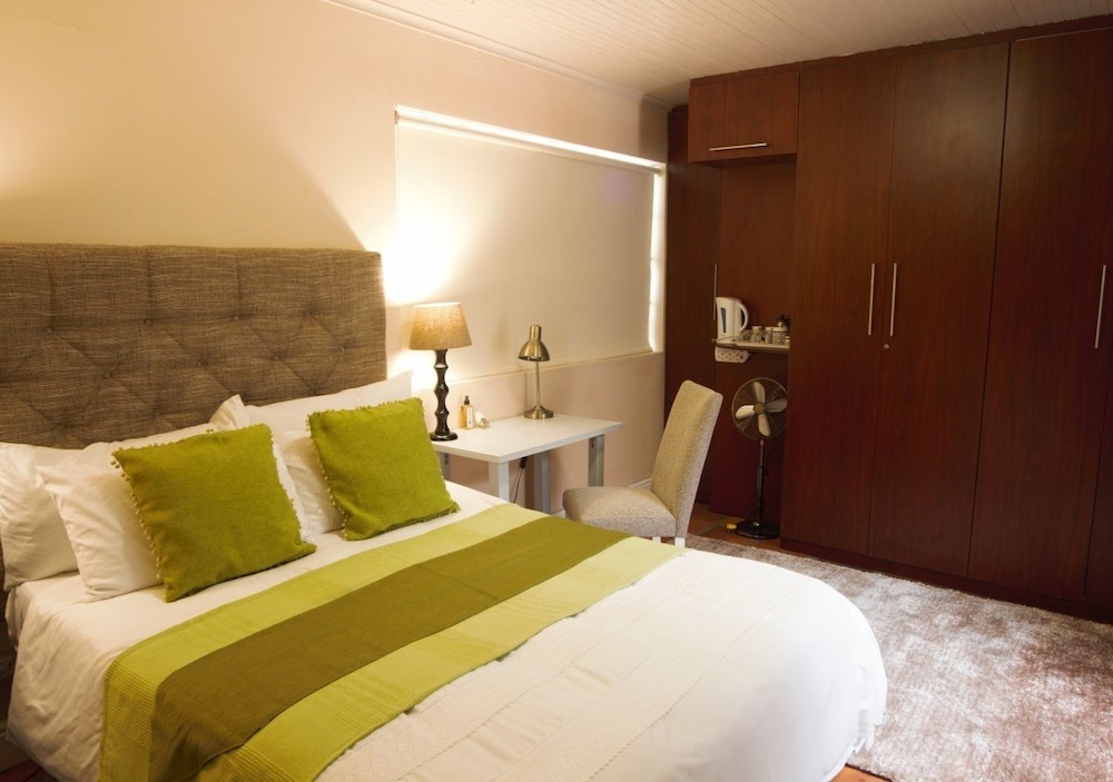 Inn Style Guesthouse 10/50
