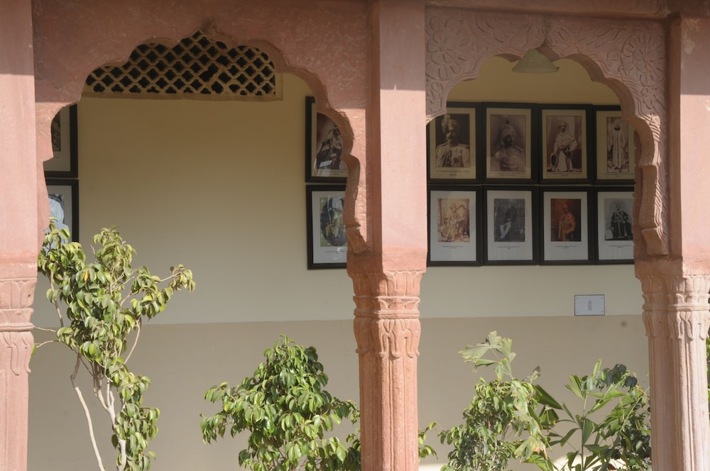 HAVELI INN PAL 2/50