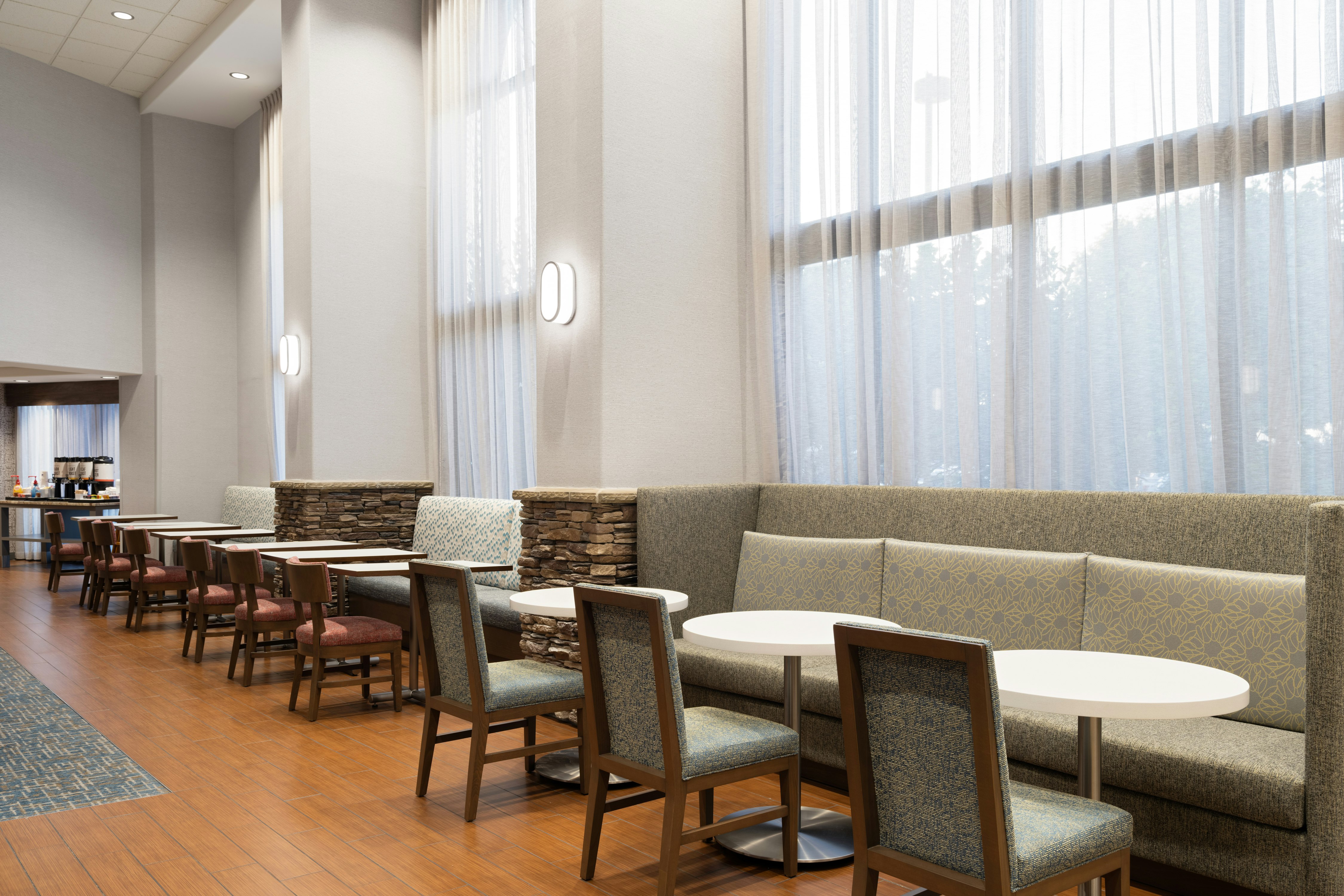 Hampton Inn & Suites Boise-Meridian 26/50